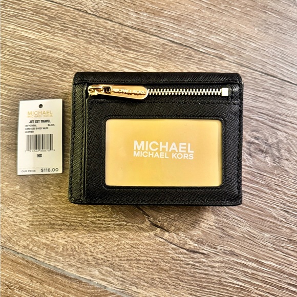 Michael Kors Wallet - Picture 3 of 3